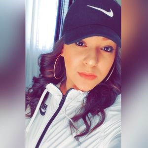 Meet your Posher, Annabel